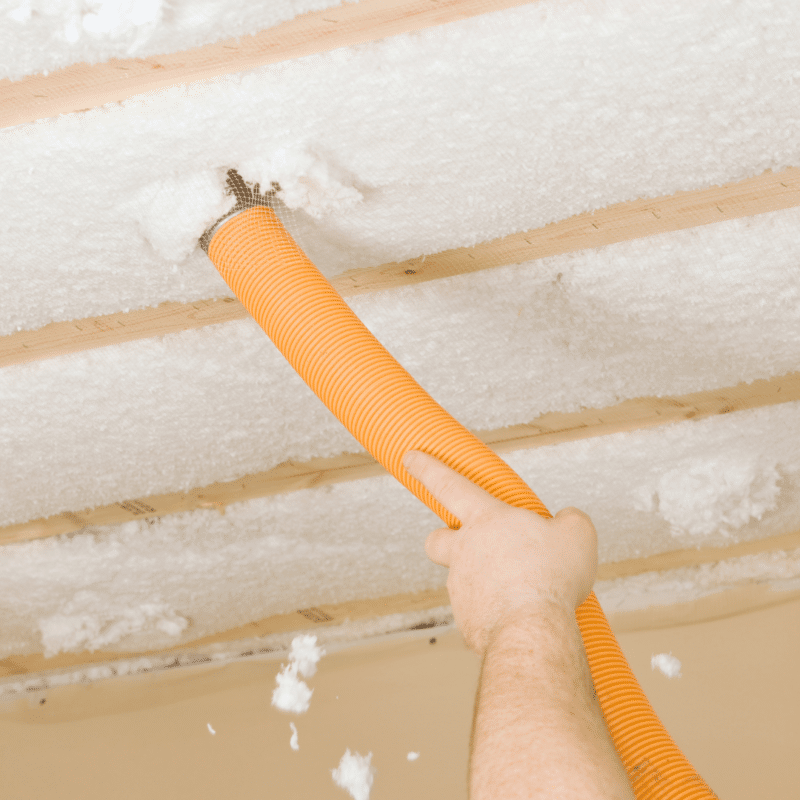 isolant qui va dans le plancher via un tuyau