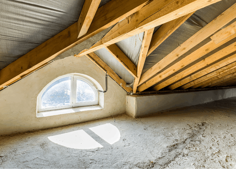 isolation de plancher de combles